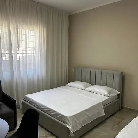 Elen's * Durrës